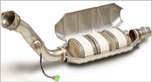 Катализатор помогает защитить окружающую среду путем превращения вредного монооксида углерода в диоксид углерода. Повреждение обычно происходит 